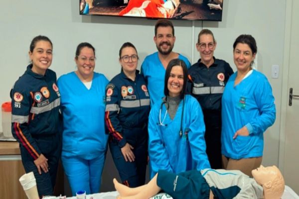 NEP realiza treinamento de capacitação para uso de Dispositivo de Punção Intraóssea na UPA Guaíra