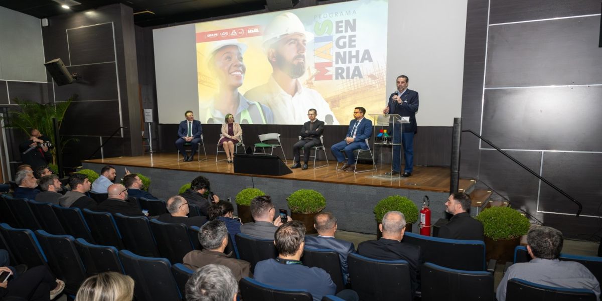 Programa Mais Engenharia vai capacitar engenheiros e engenheiras de pequenos municípios do Paraná