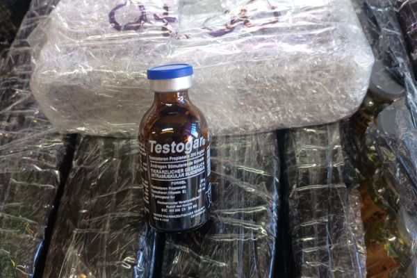 PRF apreende anabolizantes e medicamentos nos Campos Gerais do Paraná