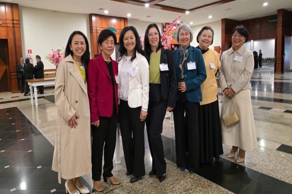 Imagem referente a notícia: Princesa Kako, do Japão, encerra visita oficial ao Brasil com encontro emocionante com associados da ACEC, de Cascavel