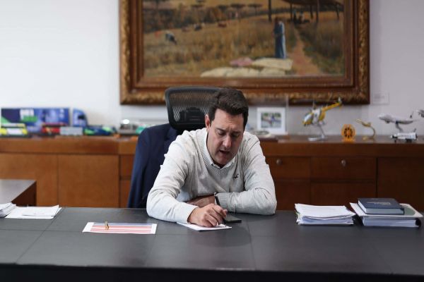 Paraná lidera grupo de sete estados que têm mais dinheiro em caixa do que dívidas