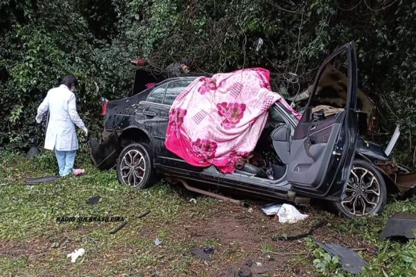 Colisão frontal mata mãe e filho na BR-158 em Panambi