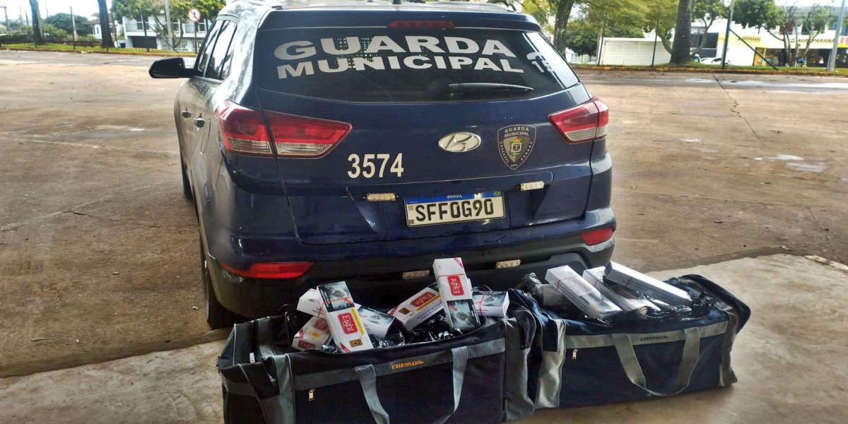 Homem é flagrado  pela GM com cigarros contrabandeados na rodoviária de Cascavel