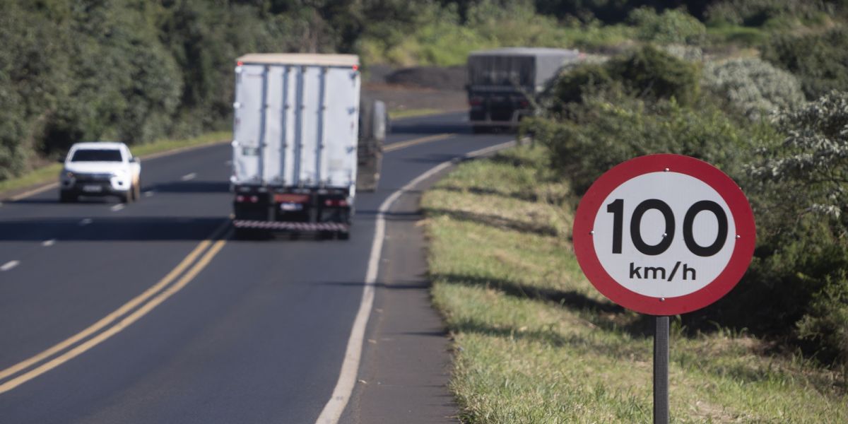EPR Iguaçu finaliza operação feriado sem acidentes fatais e alerta sobre cuidados nas rodovias durante o inverno
