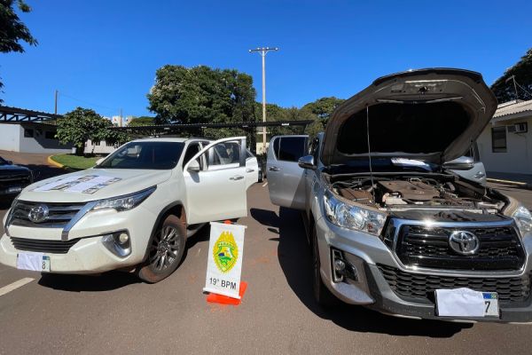 Polícia Militar e PRF apreendem 5 mil pacotes de cigarros contrabandeados em Toledo