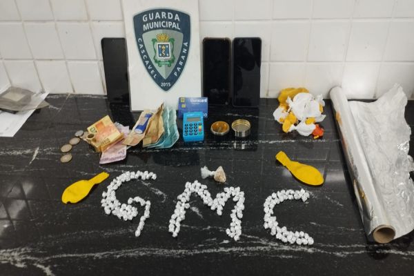 Guarda Municipal apreende drogas e detém três pessoas no Bairro Parque São Paulo em Cascavel