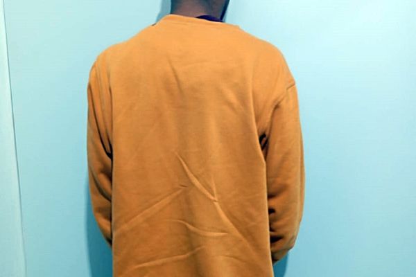 Imagem referente a notícia: Homem condenado a 18 anos por roubo e receptação é capturado em Cascavel