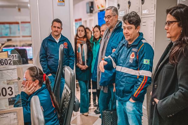 Imagem referente a notícia: Paraná inicia implementação da plataforma digital pioneira SAMU Mobile pela região Oeste