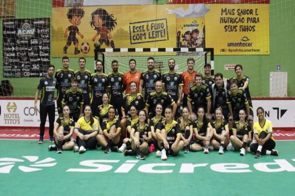 Imagem referente a notícia: Handebol conhece sua campeã nos JAPs em Planalto