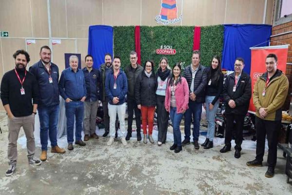 Doe calor, aqueça vidas mobiliza Coopavel e beneficia entidades