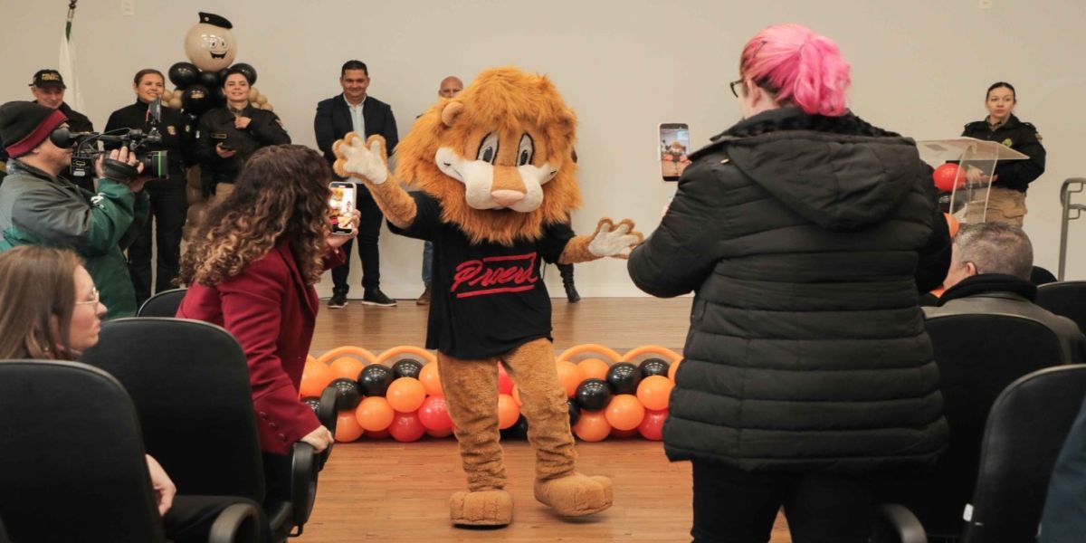 Proerd inicia novo ciclo em Cascavel com aula inaugural na Escola Gladis Maria Tibola