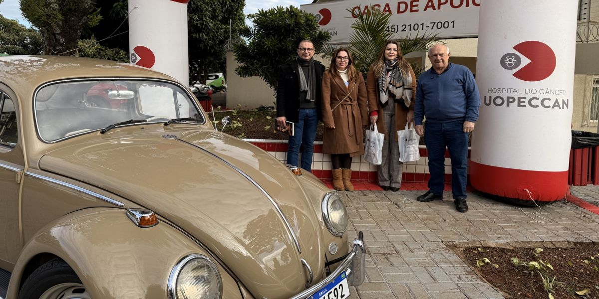 A superação de um tratamento transformada em solidariedade: família doa Fusca à Uopeccan
