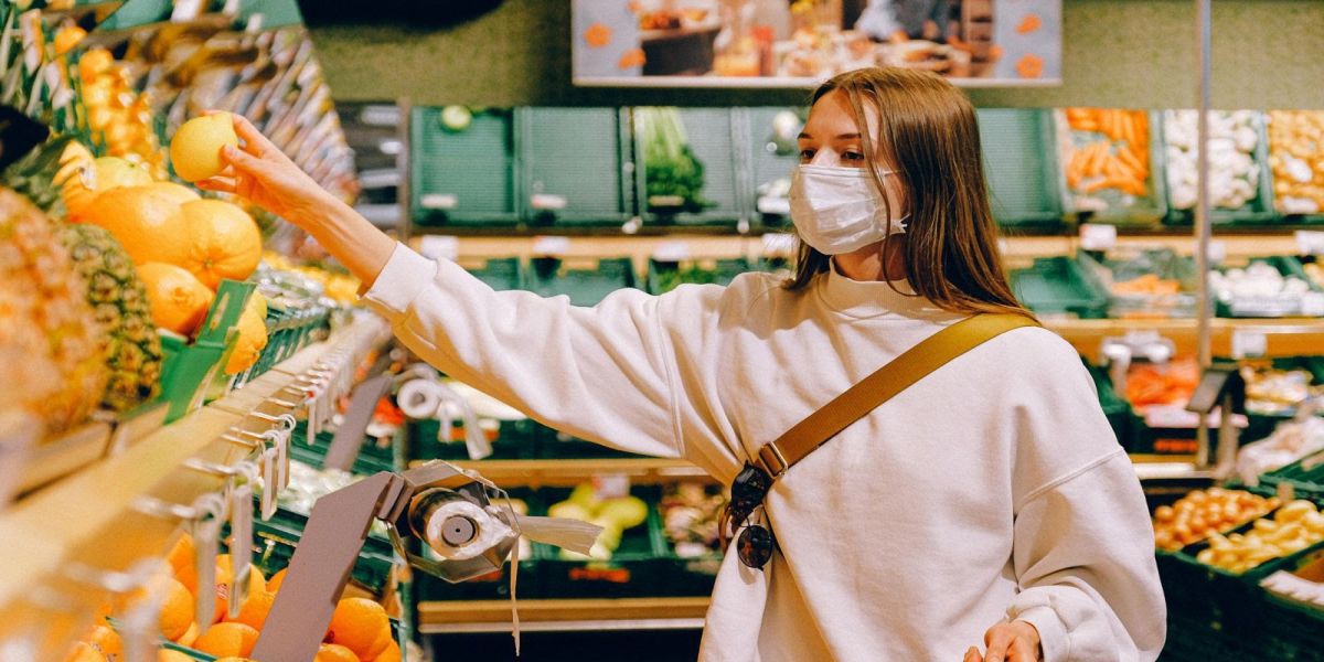 Especialistas recomendam uso de máscaras diante do aumento de sintomas gripais no Paraná