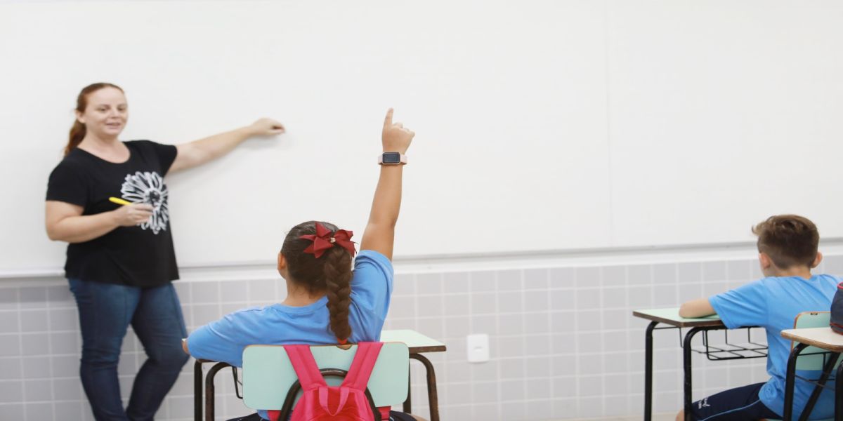 Cascavel abre inscrições para curso sobre saúde mental e gestão das emoções para servidores da educação