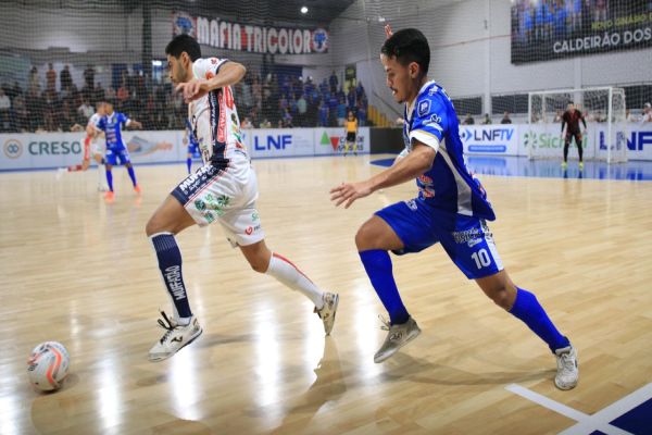 Imagem referente a notícia: Cascavel Futsal goleia o Dracena na LNF e volta a vencer em casa