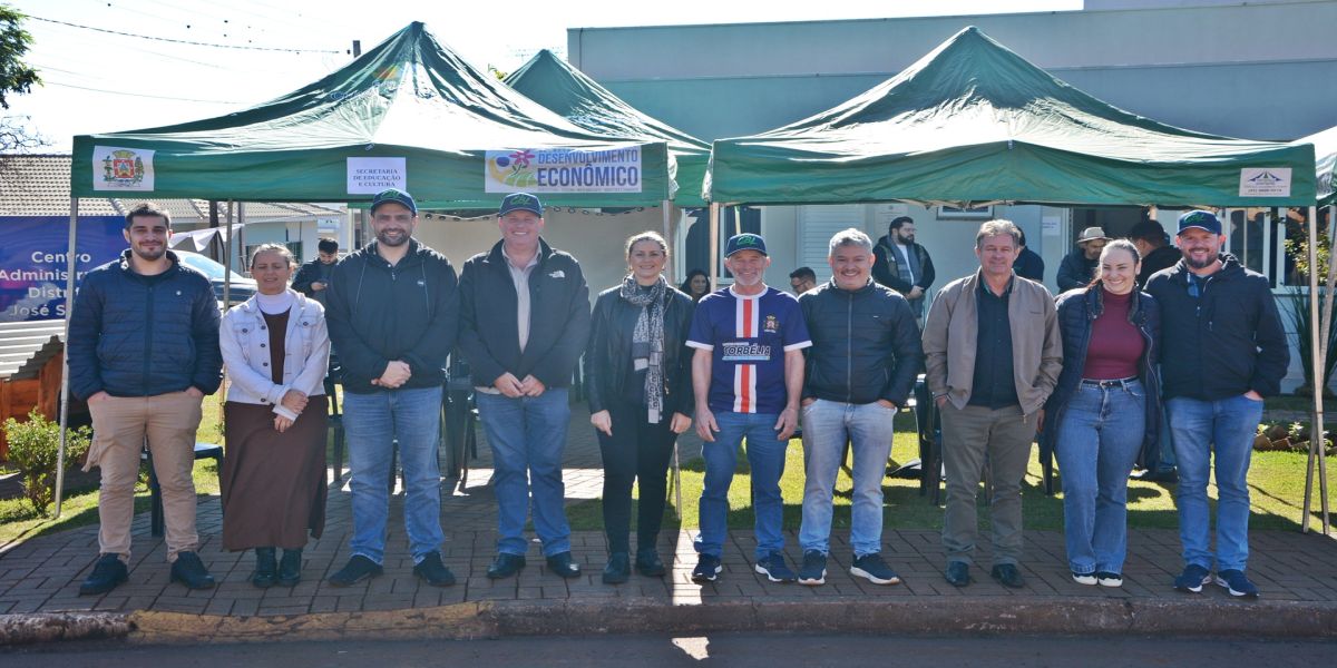 “Prefeitura na Rua” leva serviços gratuitos ao Distrito do Ouro Verde em Corbélia