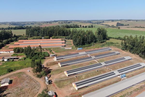 Brasil ocupa o  4º lugar no ranking dos países que mais geram energia solar no mundo