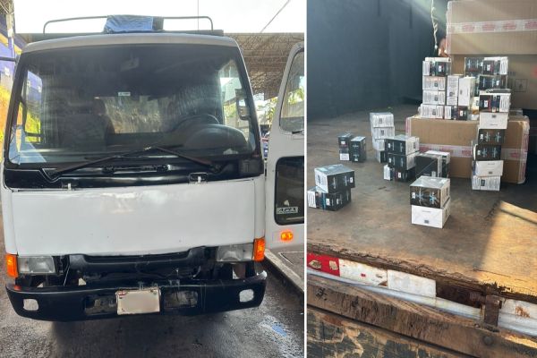 Imagem referente a notícia: Receita Federal descobre fundo falso e apreende 4.600 cigarros eletrônicos na fronteira