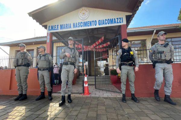 Imagem referente a notícia: Criança morre e duas ficam feridas em ataque a escola no Rio Grande do Sul