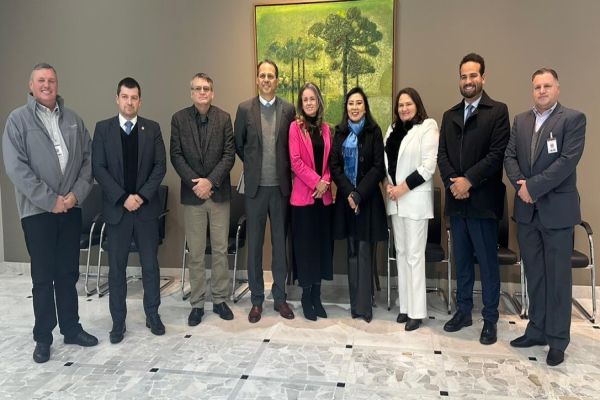 Imagem referente a notícia: Novo Fórum de Corbélia: TJ-PR discute retomada das obras e repasse do prédio atual ao Município