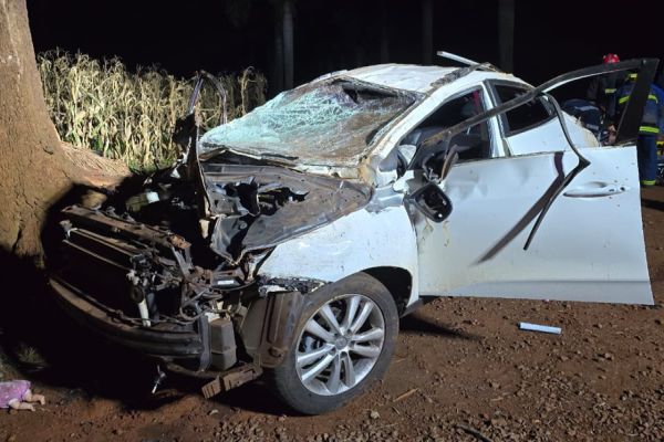 Capotamento na PR-182 deixa uma vítima fatal e outra ferida em Maripá