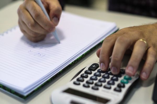Imagem referente a notícia: Fomento Paraná abre nova campanha de renegociação de dívidas do microcrédito