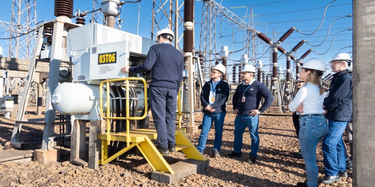 Simulador de risco elétrico criado por engenheira da Itaipu recebe certificação do Inpi