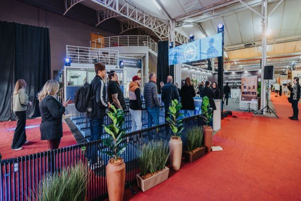 Imagem referente a notícia: Primeiro dia da ExpoConstruindo reforça relevância do setor da construção civil para o desenvolvimento regional