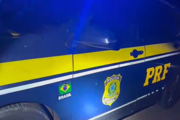 Colisão frontal entre carro e ônibus deixa dois mortos na BR-277 em Laranjeiras do Sul
