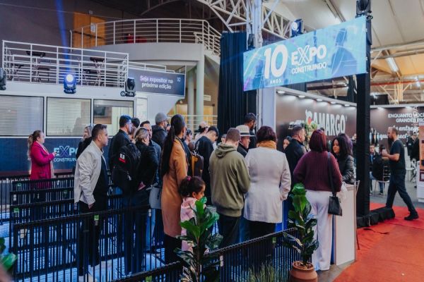 Imagem referente a notícia: ExpoConstruindo encerra 10ª edição com mais de 25 mil visitantes e projeção de mais de R$ 100 milhões em negócios