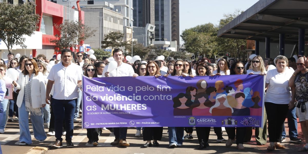 3ª Caminhada Contra o Feminicídio une comunidade cascavelense na luta contra a violência e pela vida das mulheres