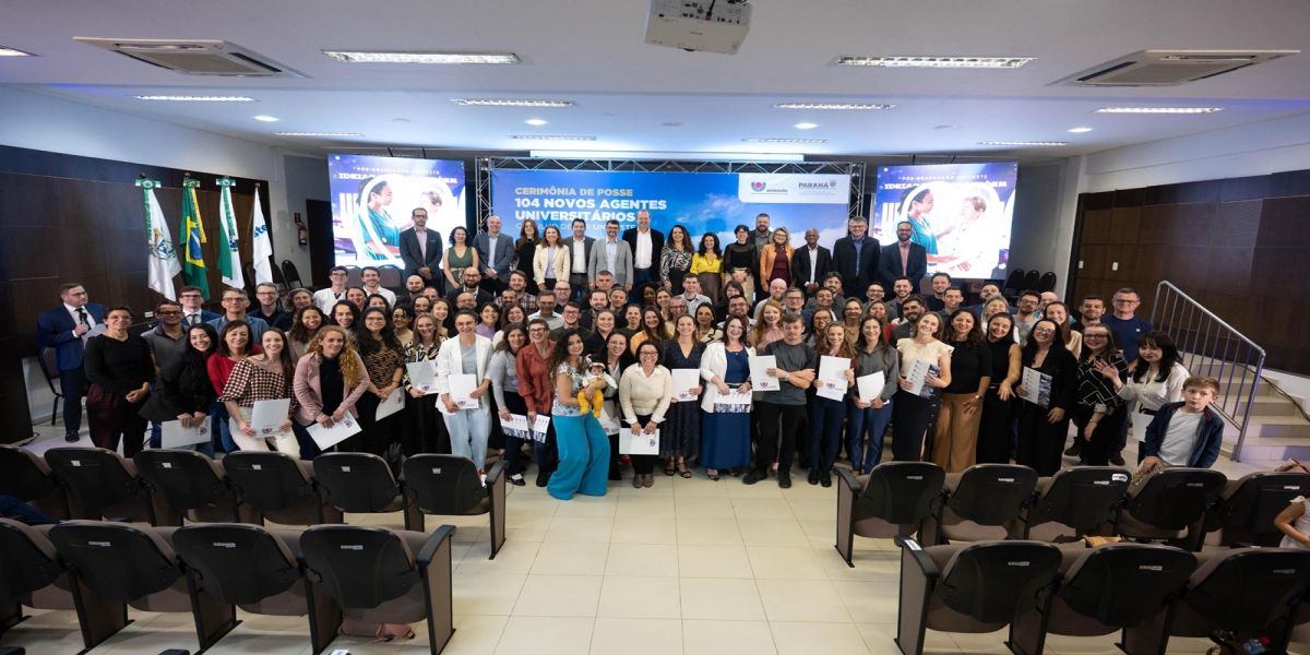 Servidores tomam posse na maior contratação da Unioeste em 23 anos