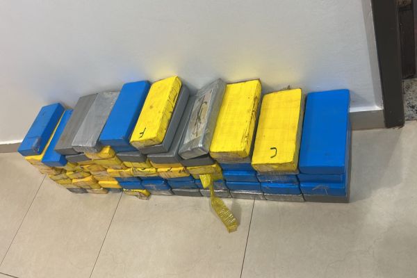 Caminhão carregado com cocaína é interceptado em Cascavel durante a Operação Sinergia 2