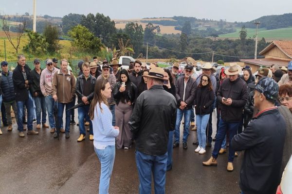 Imagem referente a notícia: Produtores rurais do Oeste do Paraná acusam cerealista de calote; Prejuízo pode ser superior a R$ 40 milhões