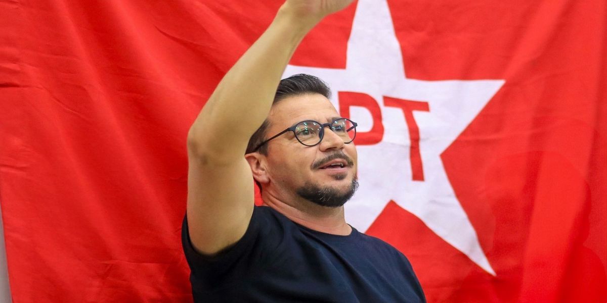 Arilson é reeleito presidente do PT-PR no segundo turno do PED
