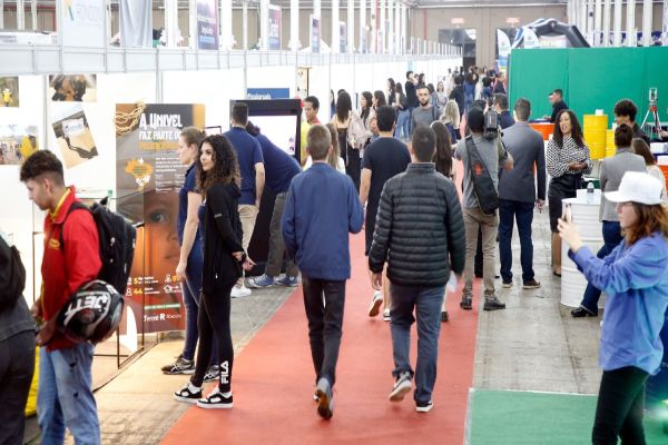 Expositores já podem se inscrever para participar da Feira das Profissões de Cascavel