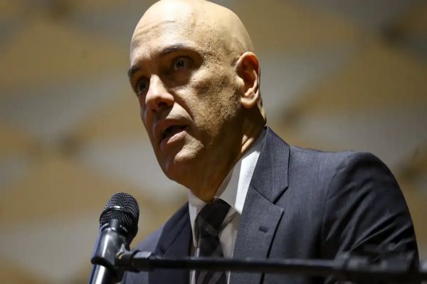 Imagem referente a notícia: EUA aplicam sanção contra Alexandre de Moraes por ação do 8 de janeiro