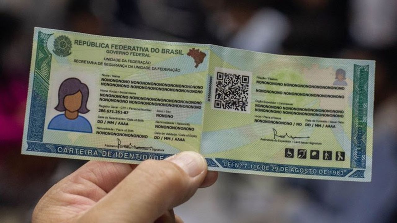 Paraná já emitiu 1,9 milhão de Carteiras de Identidade Nacional, 16,46% da população do estado