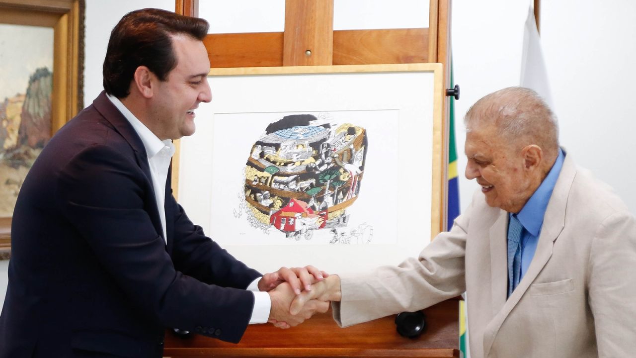 Governo do Paraná lamenta morte de João Lazzarotto, que doou obra de Poty ao Estado