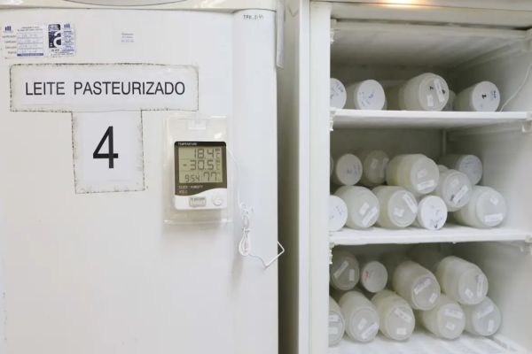 Imagem referente a notícia: Governo destina R$ 40,7 milhões para bancos de leite humano