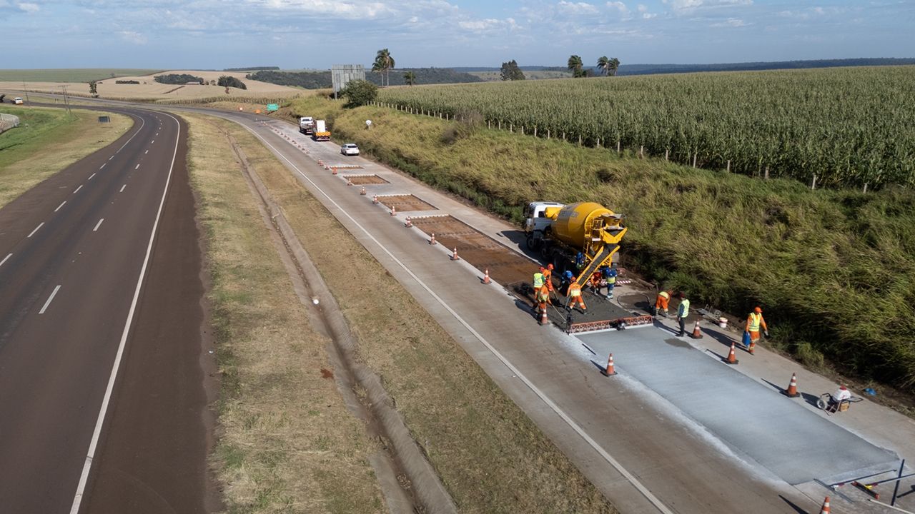 EPR Iguaçu avança na recuperação da BR-163; no pavimento rígido, está prevista substituição de quase 600 placas de concreto