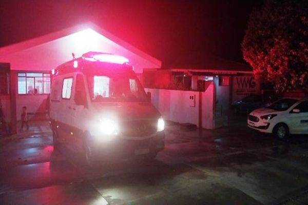 Imagem referente a notícia: Mulher é baleada na Vila Guaíra em Goioerê e socorrida por populares