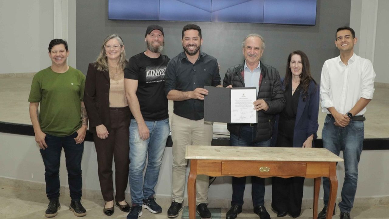 Cascavel cria iniciativa inédita para combater abandono e violência contra animais