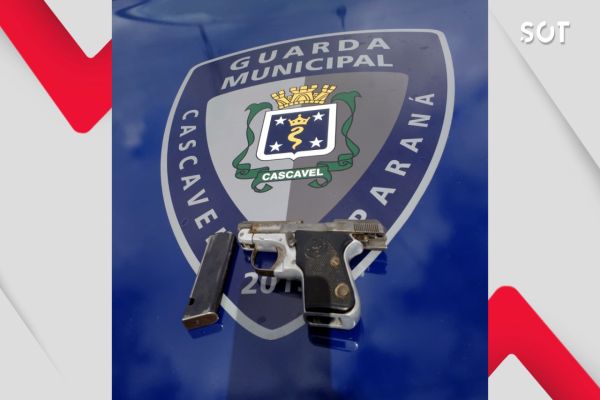 Imagem referente a notícia: Patrulha Maria da Penha apreende arma de fogo em ocorrência em Cascavel
