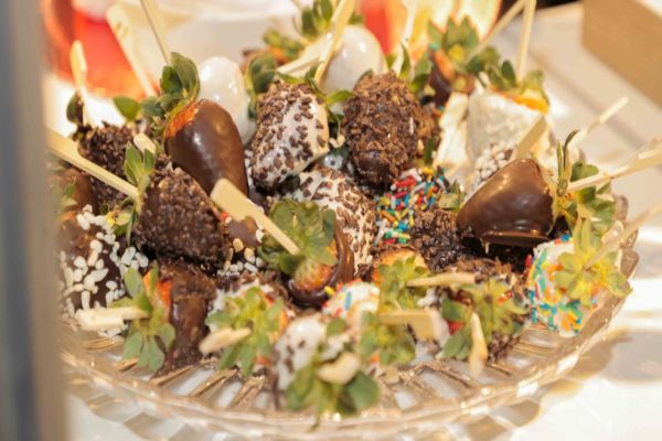 Cascavel fica mais doce com a 23ª Festa do Morango no Centro de Convenções e Eventos