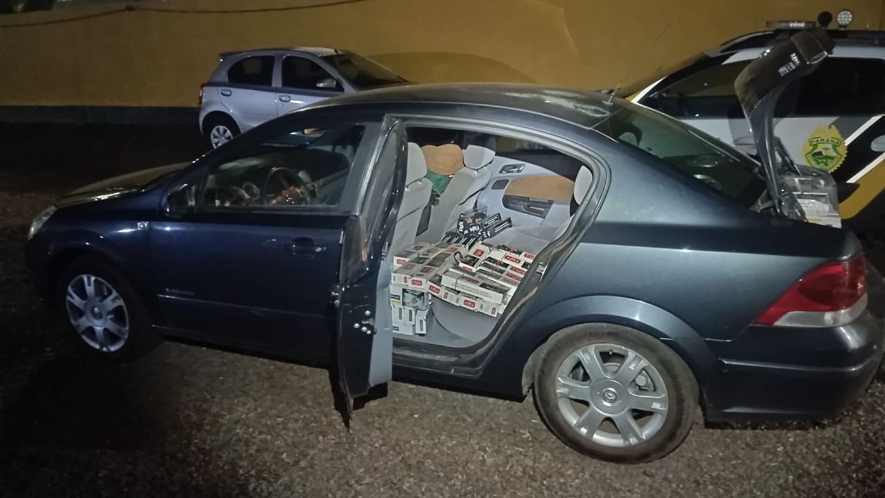 Polícia Rodoviária de Cascavel apreende cigarros ilegais e prende dois suspeitos na PR-585