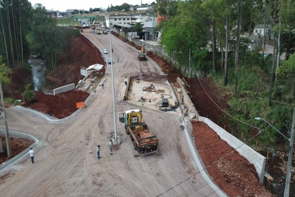 Nova Ponte XIV de Novembro: Município alerta para novos bloqueios e mudança no trânsito da BR-277 nesta semana!