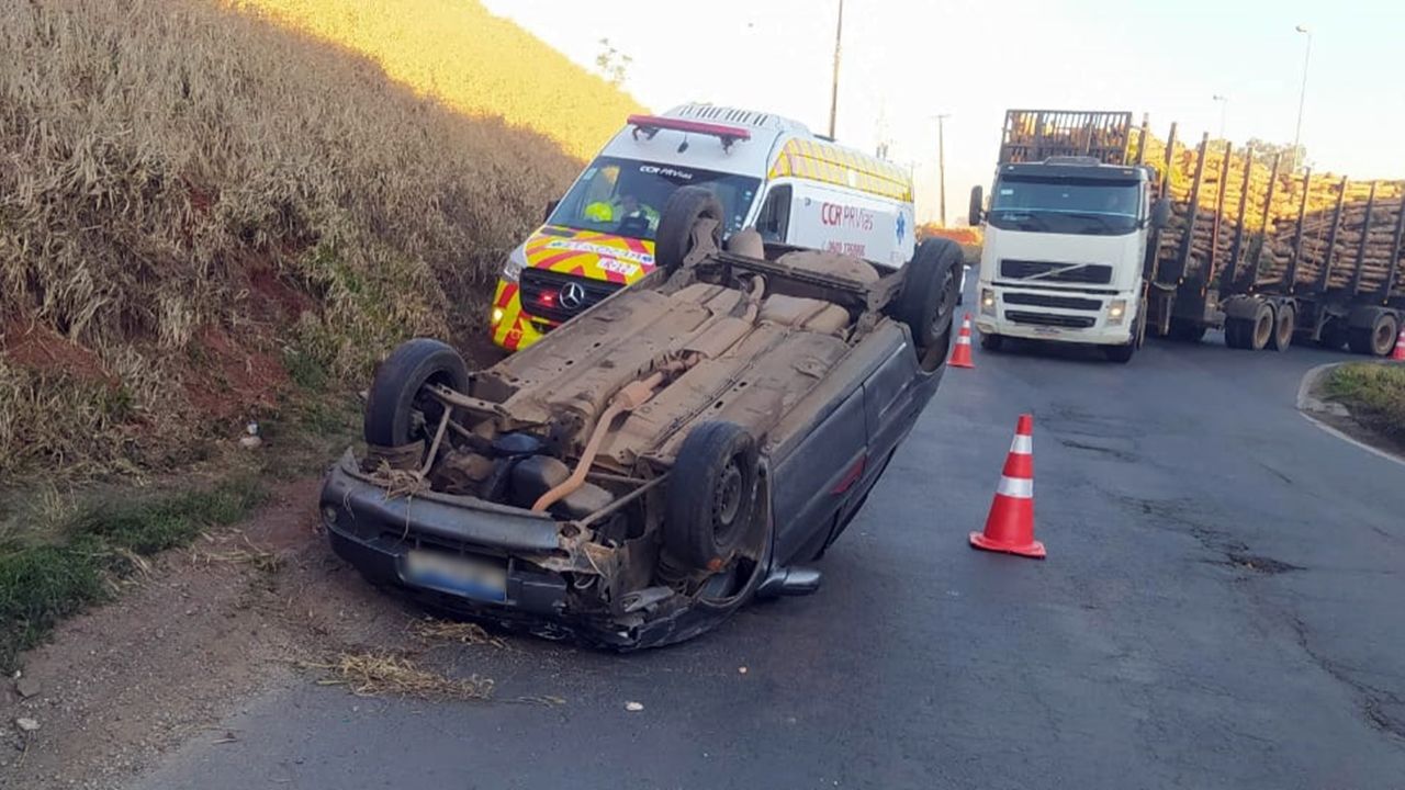 Homem ferido em colisão traseira na BR-376 em Ponta Grossa