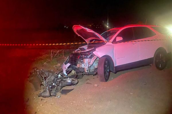 Motociclista morre e mulher fica ferida após colisão frontal na PR-497 em Itaipulândia