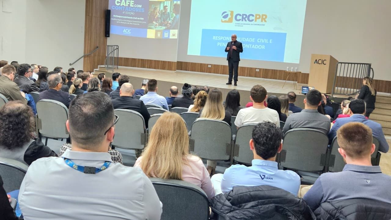 Contadores sob pressão: Encontro debate os desafios legais e exigências do mercado em Cascavel